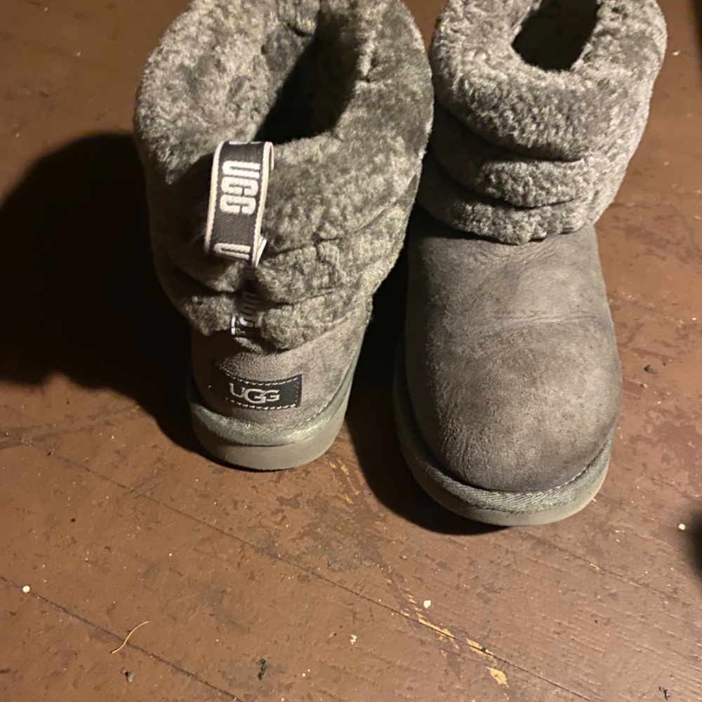 Uggs - image 3